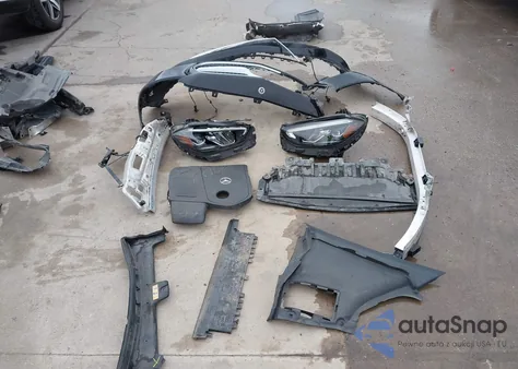 2022 Mercedes-Benz C 300 Sedan from USA, damaged, VIN W1KAF4GB5NR048961